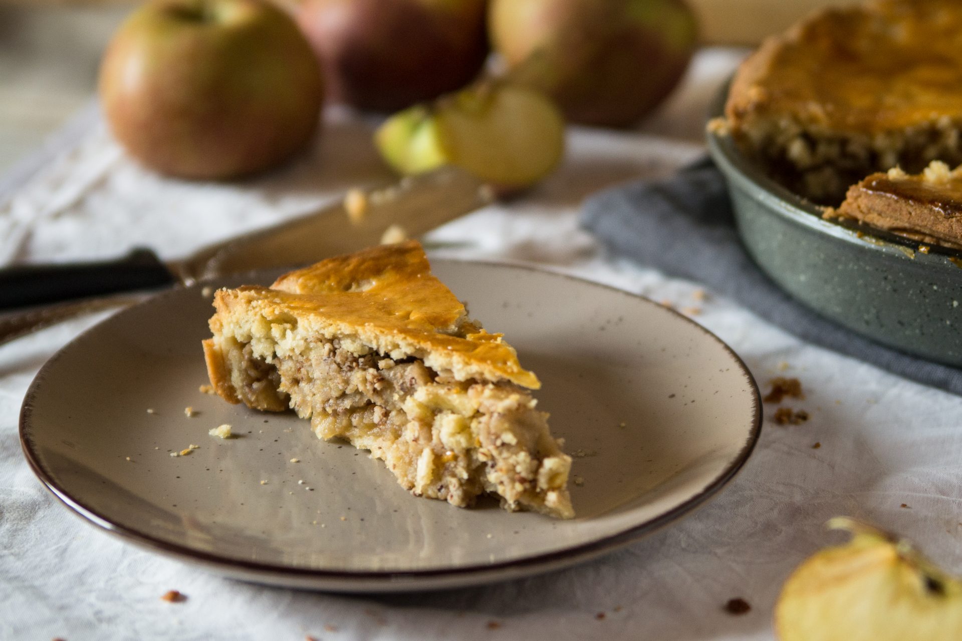 Gedeckter Apfelkuchen