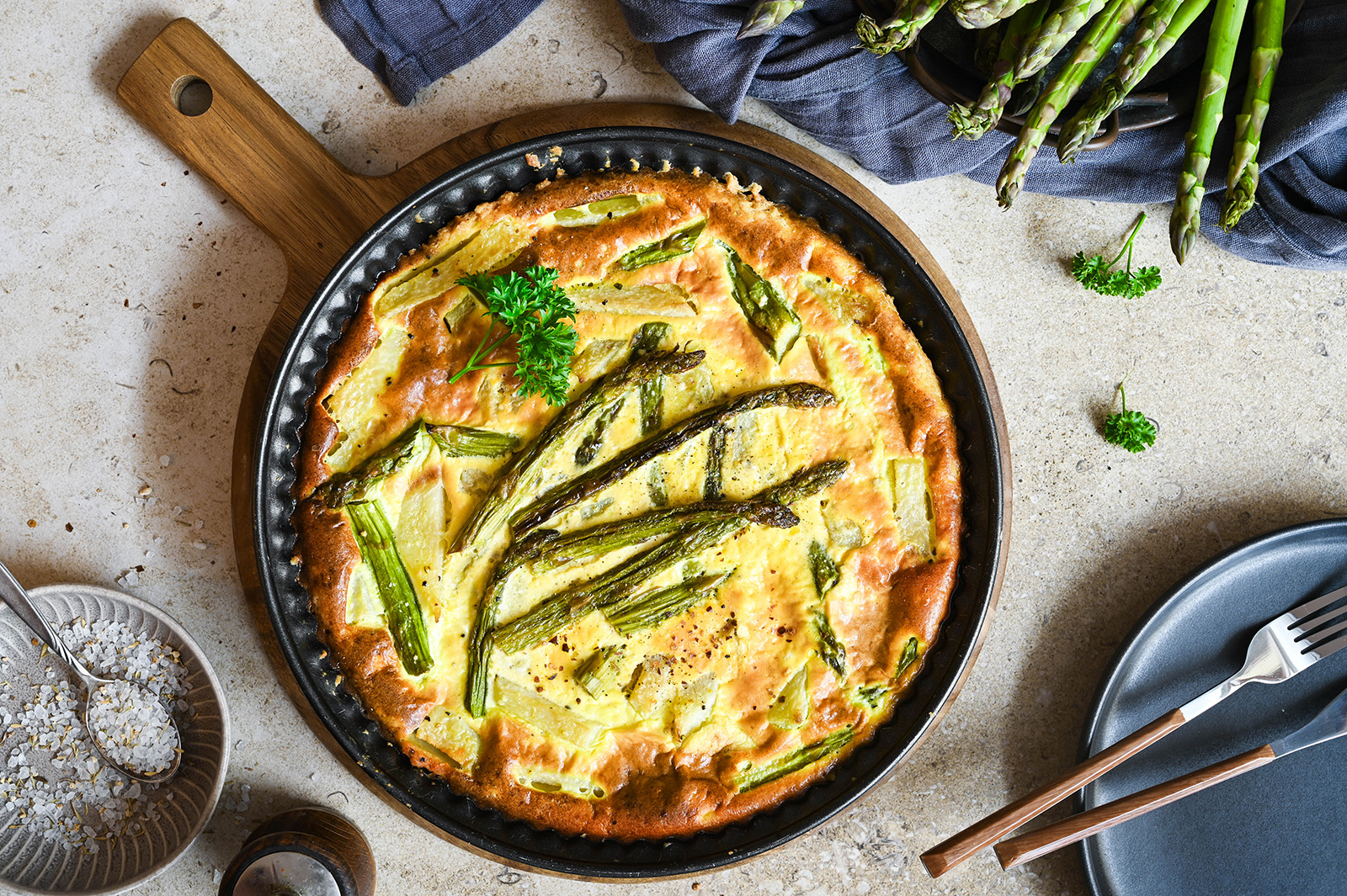 Kohlrabi-Spargel-Quiche
