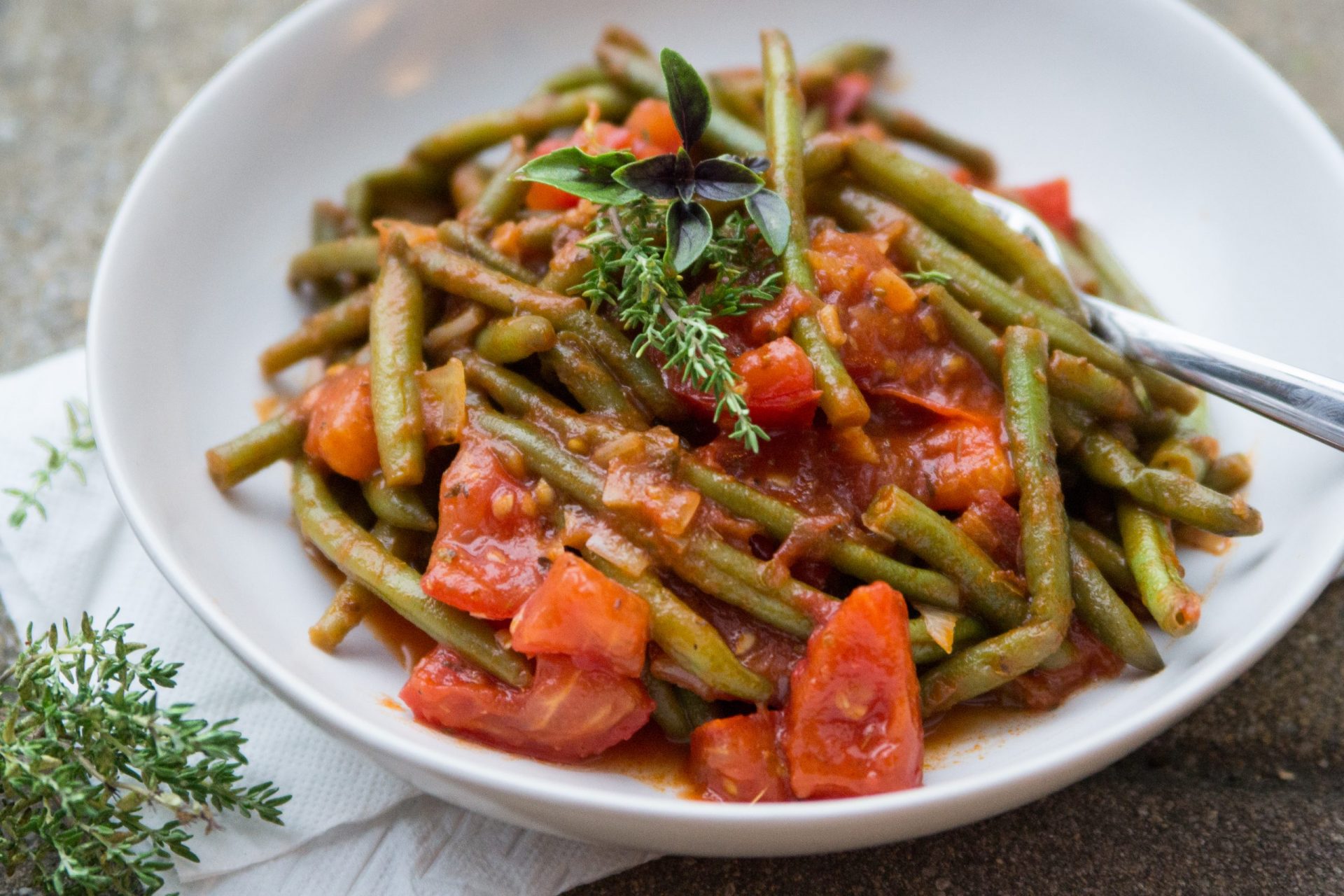 Grüne Bohnen in Tomatensauce
