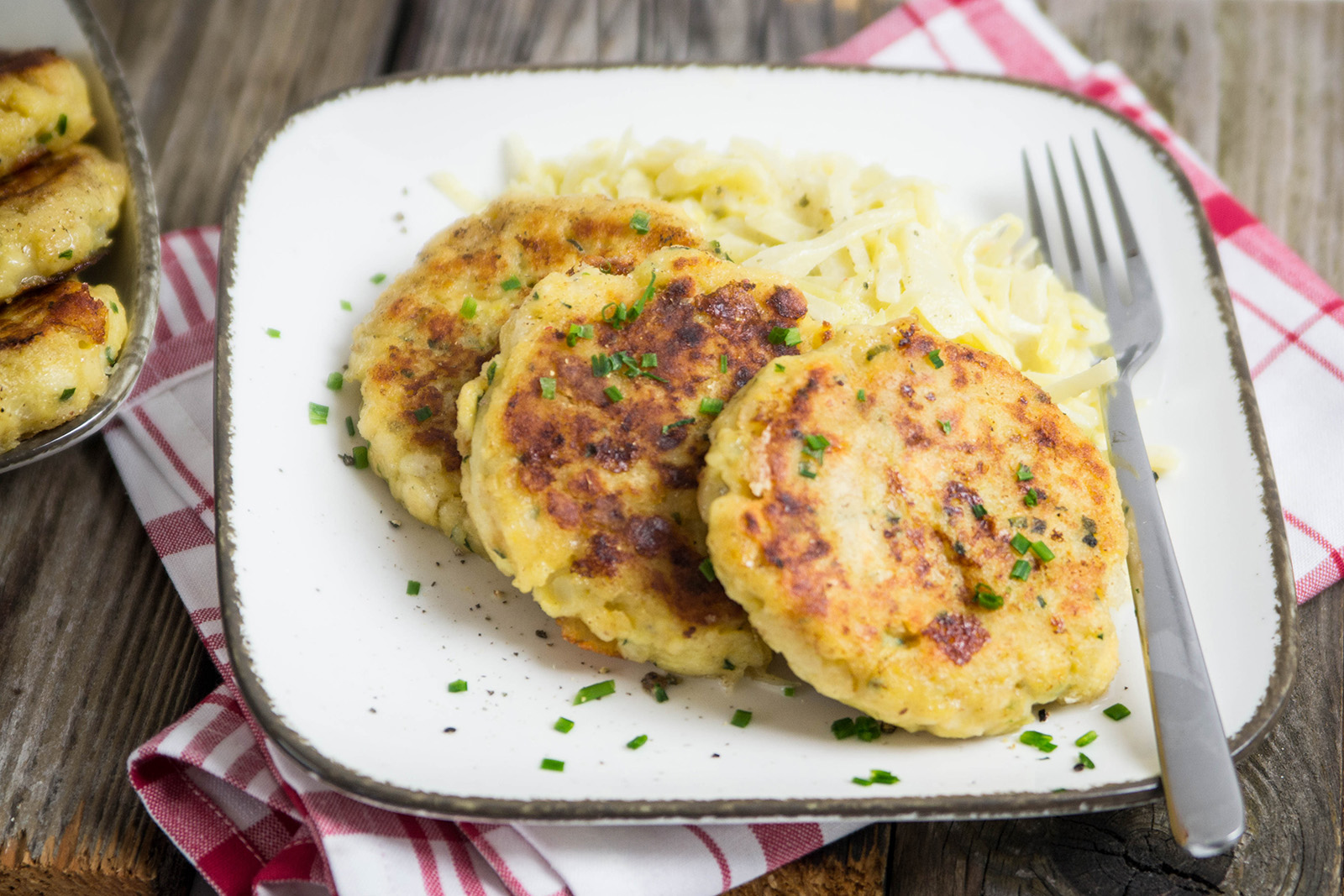 Kaspressknödel mit Rahmkraut