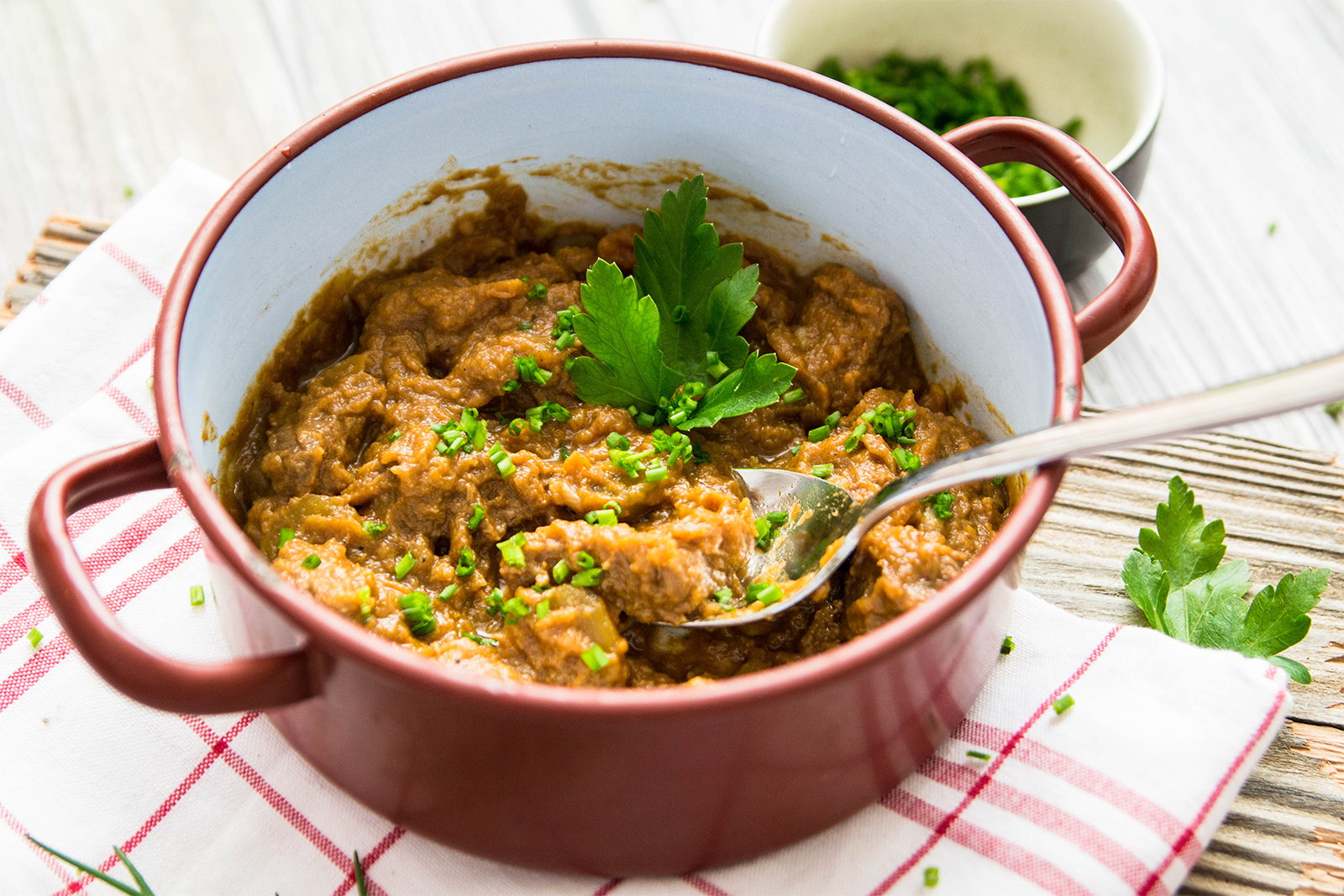 Gulasch mit Wurzelgemüse