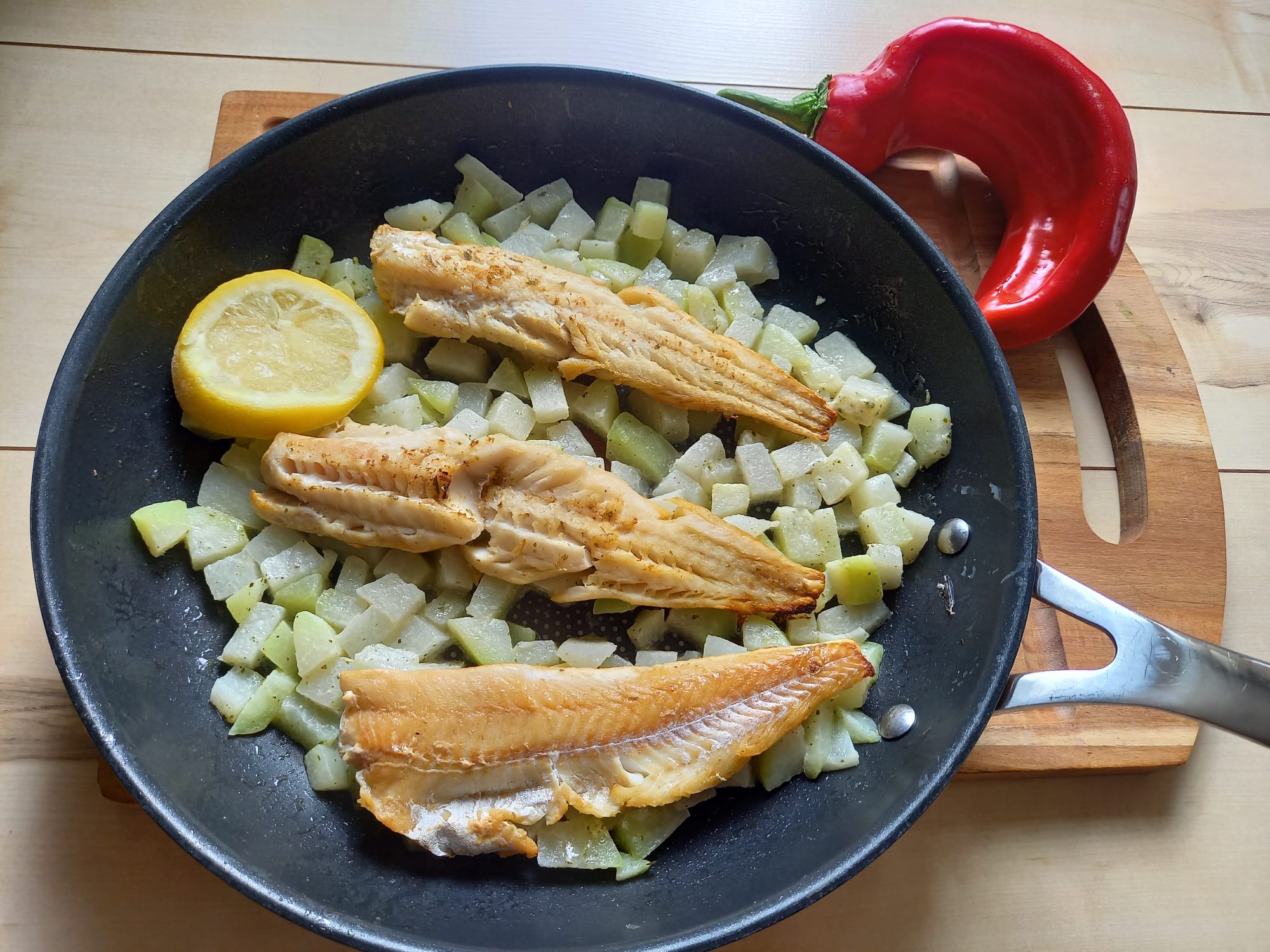 Zanderfilet auf Kohlrabi