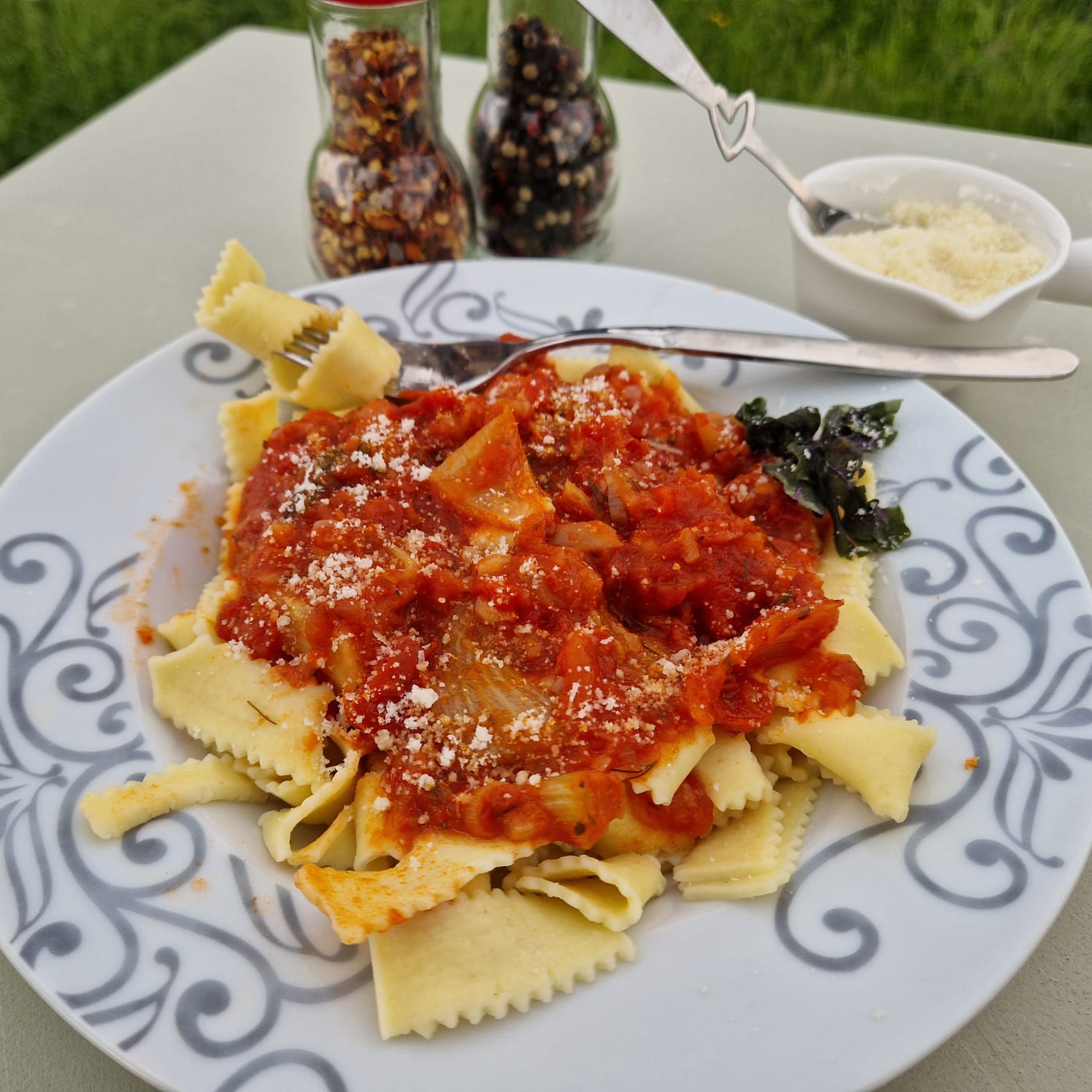 Pasta mit Fenchel und Tomaten