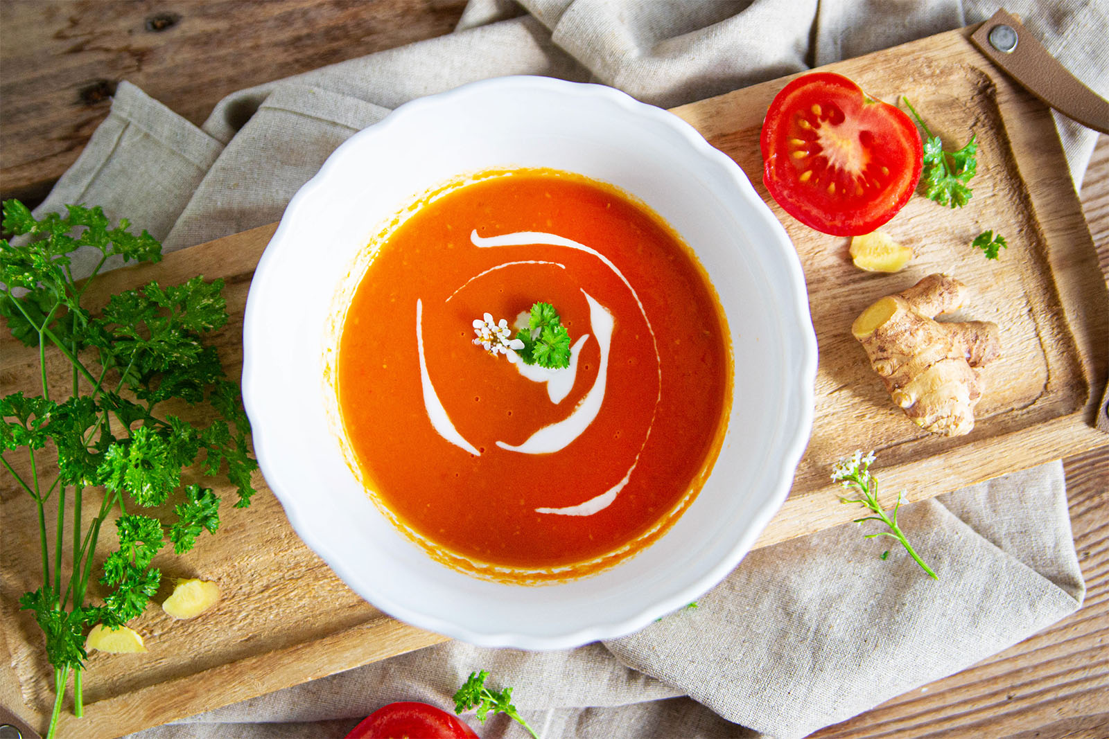 Tomatensuppe scharf (Thailändisch)
