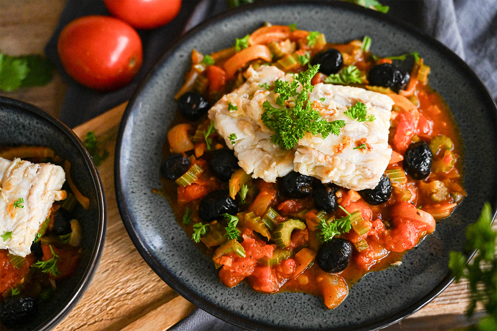 Fischfilet mit Gemüse sizilianisch