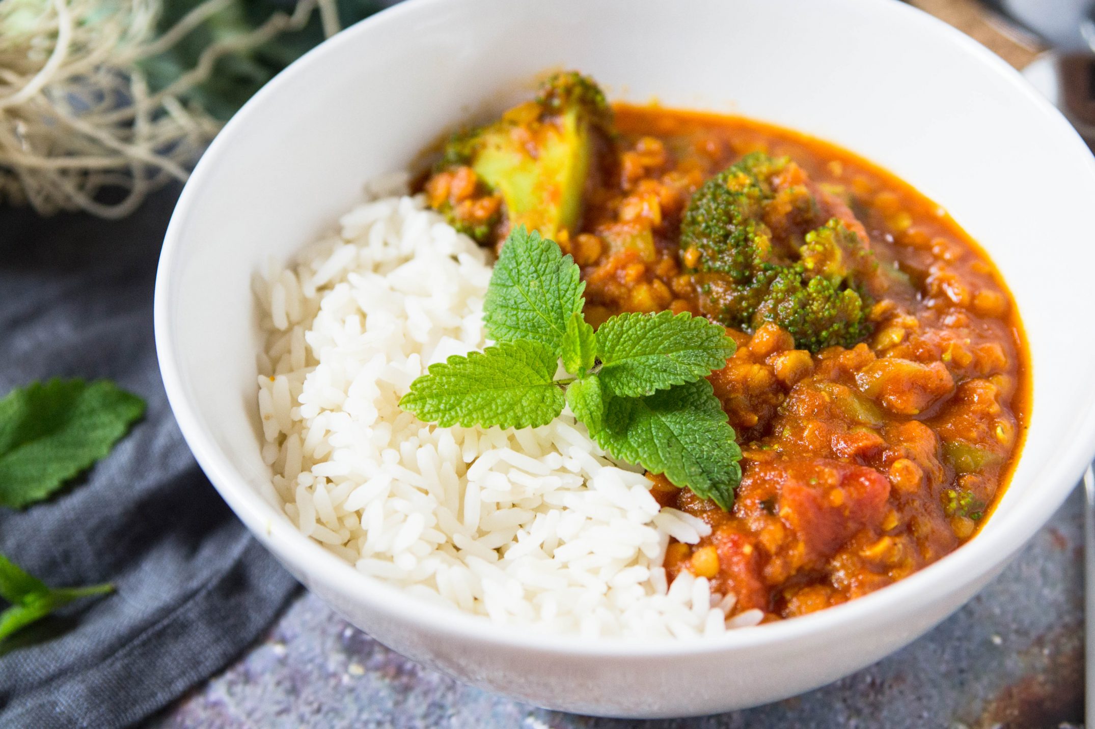 Indisches Linsen-Dal mit Broccoli