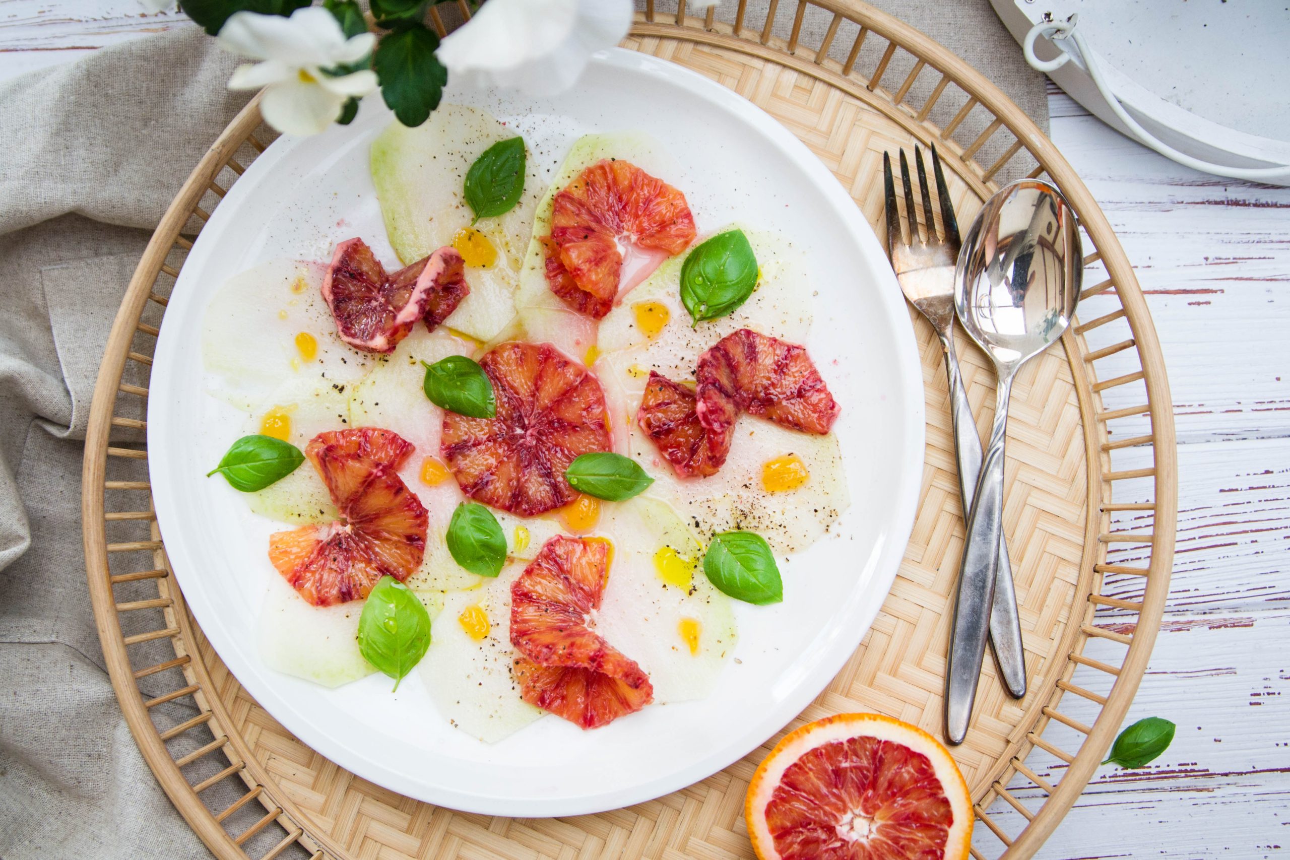 Kohlrabi-Carpaccio mit Blutorangen