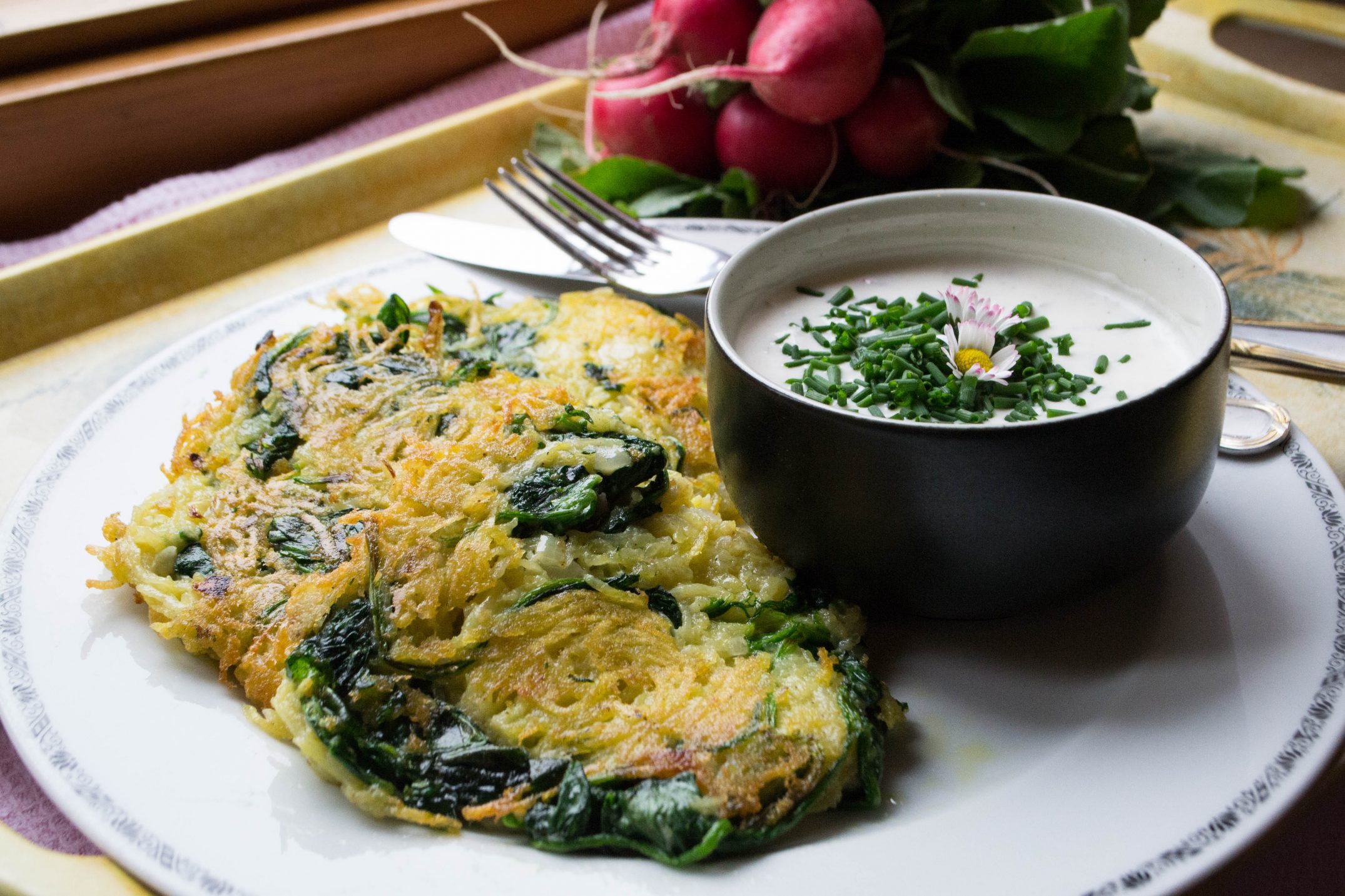 Mangold-Kartoffel-Rösti mit Radieschendip