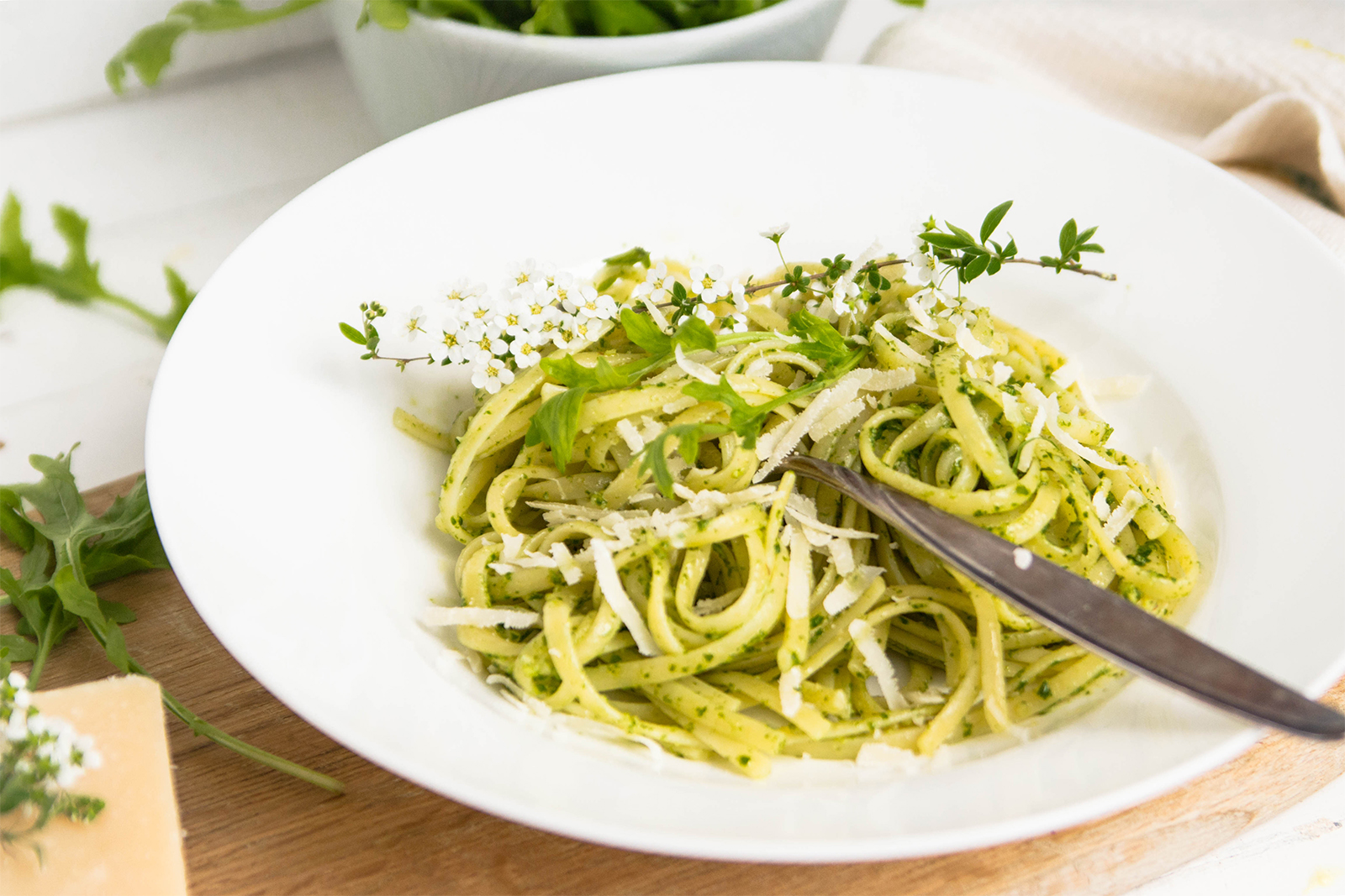 Pasta mit Rucola-Walnuss-Pesto